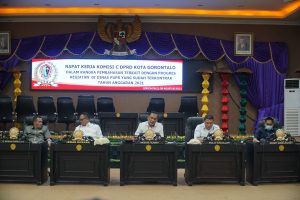 Komisi C Evaluasi Progres Kegiatan Dinas PUPR