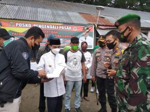 Aktivitas Pasar Hulawa, Pedagang- Pengunjung Patuhi Prokes