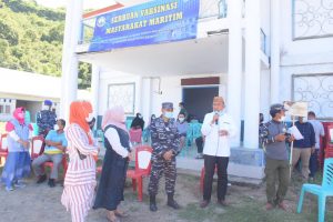 TNI Lanal Gelar Vaksinasi Covid-19, Dihadiri Langsung Plt Bupati Hingga Ketua DPRD Boalemo