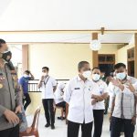 Pemkec Kota Selatan, Vaksin Dapat Bantuan Beras