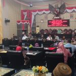 KUA PPAS dan APBD-P Dikebut Hingga Malam Hari