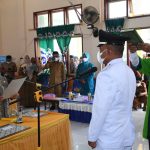 Dilantik Bupati Gorut, Indra Yasin, Iran Hamani Resmi Jabat Kades Tolite Jaya