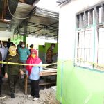 Kunjungi Korban Kebakaran, Gubernur Rusli Bawa Sejumlah Bantuan