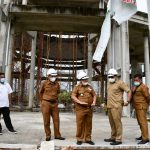 Indra Tinjau Pembangunan Masjid di Kompleks Blok Plan