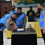 Panitia Teken Pakta Integritas