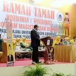 Sekda Boalemo Wisudawan Terbaik di UNG