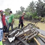 Nelson Tinjau Jembatan dan Jalan Ambruk