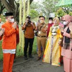 Berkunjung ke Gorut, Penjagub Gorontalo Diterima Pemkab secara Adat