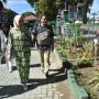 Taman bunga maupun taman apotek hidup dan dapur hidup harus ada disetiap lingkungan kerja termasuk di rumah sakit. (Foto:dok)