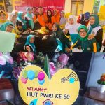HUT PWRI ke 60. Pensiunan Gorontalo Salurkan Bantuan ke Warga Tertimpa Banjir di Bone Bolango