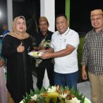 Roni Sampir-Syam T Ase, Makin Sering Bertemu