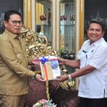BPKP Gorontalo Serahkan LHP Program Pembangunan 2022