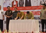 Pj Gubernur Gorontalo Ismail Pakaya Deklarasi Pemilu Damai Berintegritas