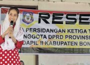 Dihadapan Srikandi Golkar Yeyen Sidiki, Warga Lamahu Bulango Selatan Aspirasikan Bantuan UMKM