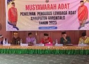Bupati Hadir di Musyawarah Lembaga Adat. Inisiasi Pembentukan Perda Adat di Gagas