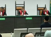 Suara Takbir Menggema Diruang Sidang, Usai Hamim Pou Di Vonis Bebas Kasus Dugaan Korupsi