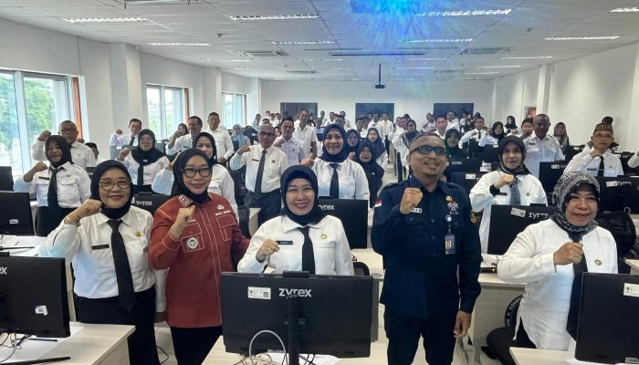 Nurjana Yusuf Minta ASN Gorut Tingkatkan Profesionalisme