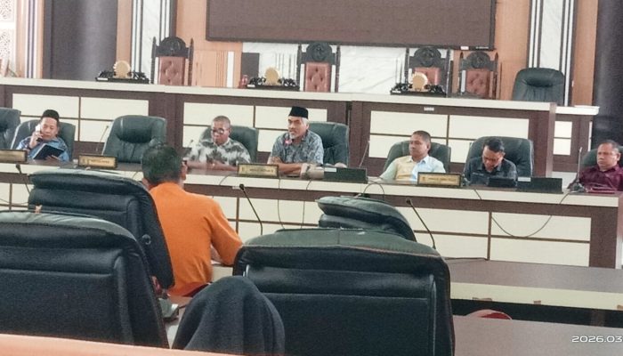 Truk HTI Overload Bebas Beroperasi, Hamzah : Menggelikan !