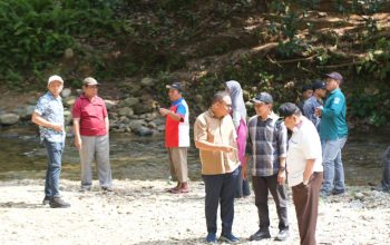Sering Terisolir Saat Banjir, Komisi III Deprov Desak Pembangunan Jembatan Gantung di Desa Modelidu