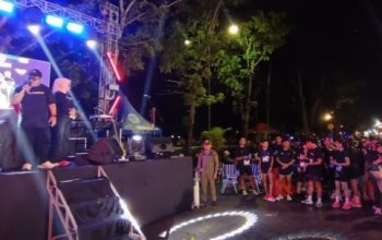 Street Glow Run Digelar di Limboto, Malam Berubah Penuh Cahaya