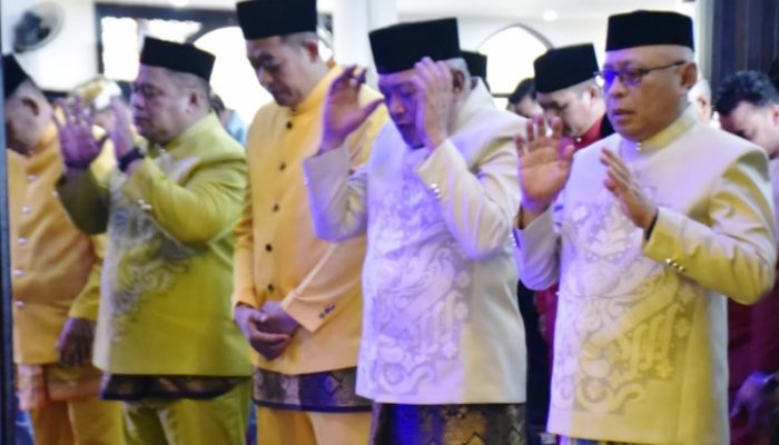 Pemerintah Sholat ID bersama Jemaah Masjid Agung Baiturrahman