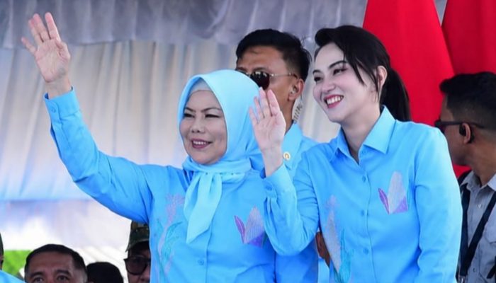 Wagub Idah Tampak Akrab dengan Sherly Tjoanda, Tokoh Perempuan Panutan