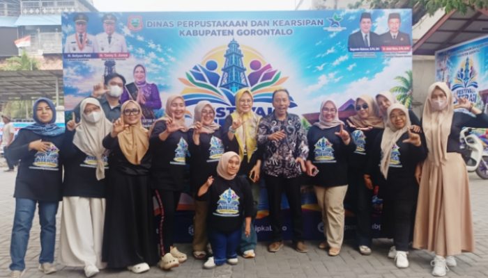 Abd. Waris Hebat, Dinas Perpustakaan Hidup Lagi